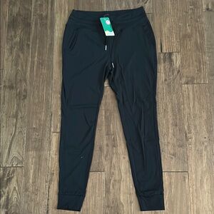 HALARA Classic Black Drawstring Pants